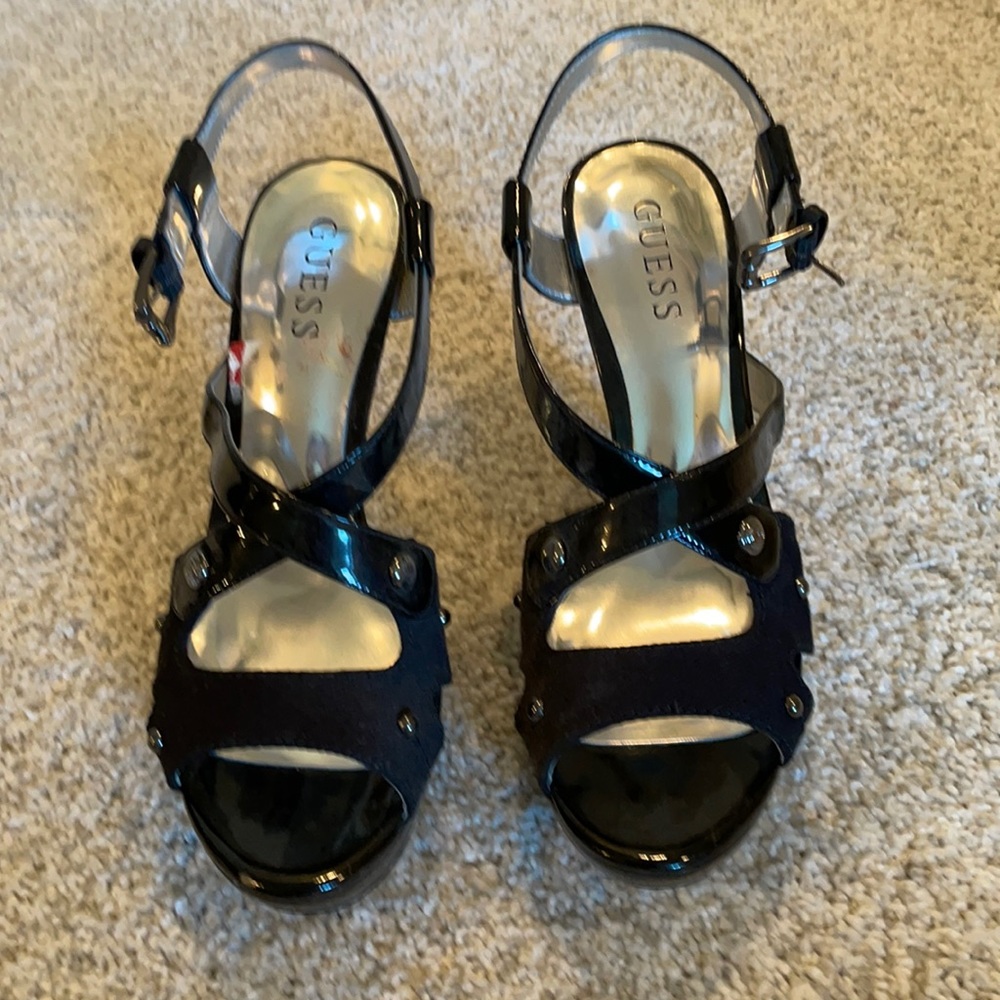 Guess patent leather and canvas heel size 6.5 only wore once
